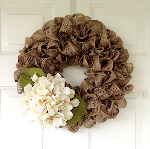 Simple Burlap Wreath Tutorial (Video)