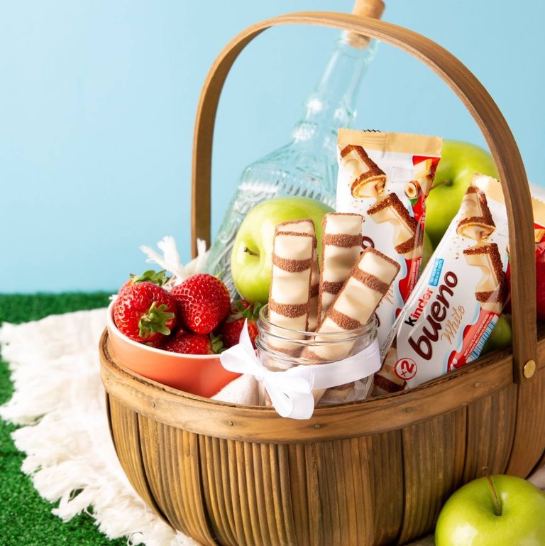 25 Summer Gift Basket Ideas to Delight Your Loved Ones