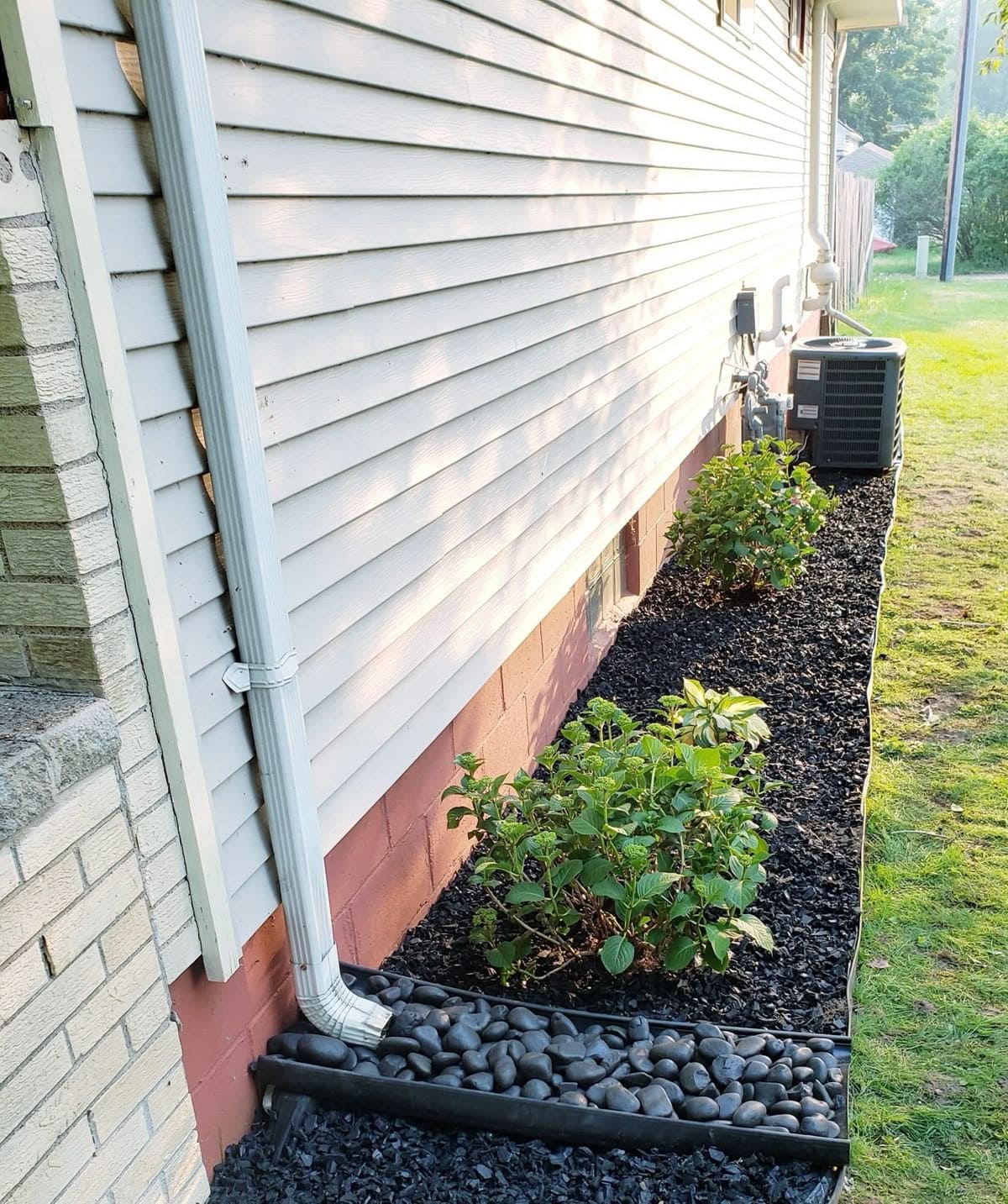 Pebble Bed Drainage Trough