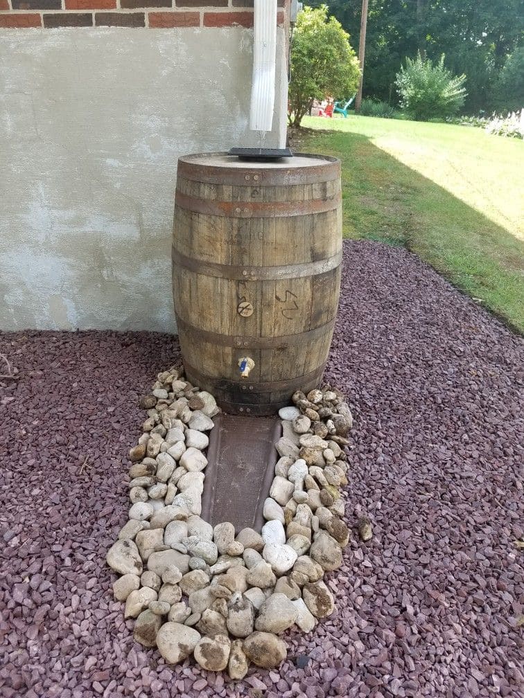 Wooden Rain Barrel Splash Pad