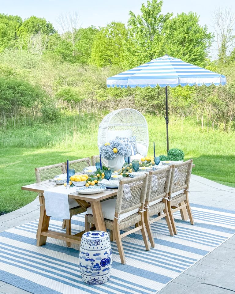 19 Summer Table Decorations to Brighten Your Outdoor Gatherings